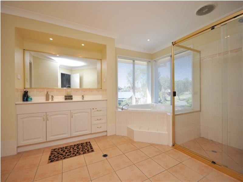 69 Ridgeview Drive, Narangba QLD 4504