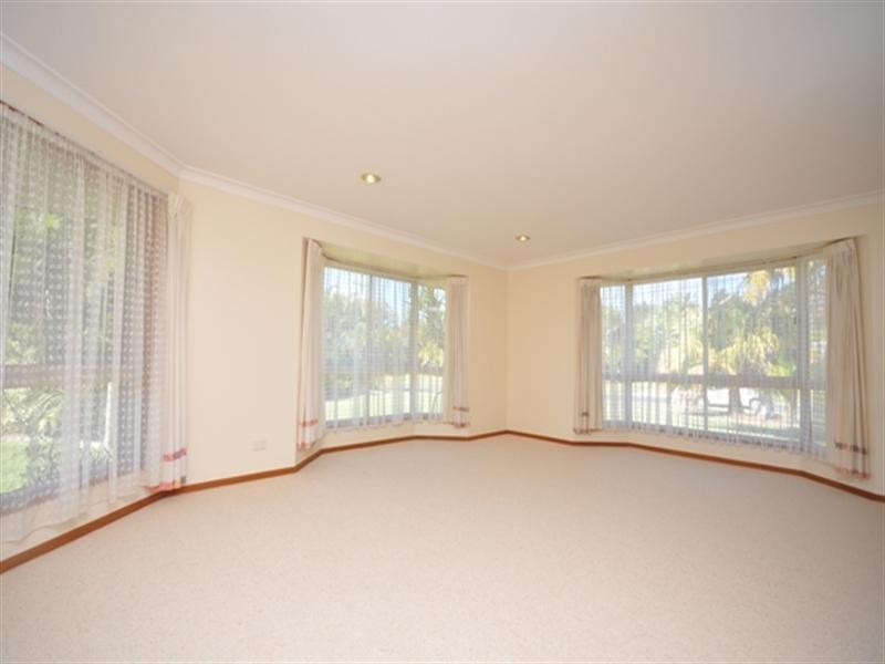 8 Burralong Court, Burpengary QLD 4505