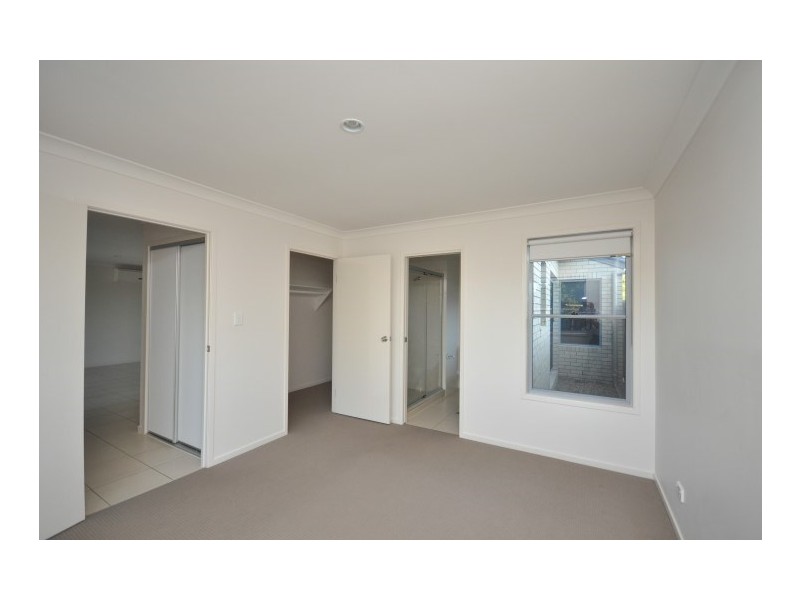 6 Swanston Crescent, Narangba QLD 4504