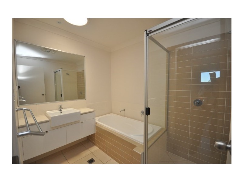 6 Swanston Crescent, Narangba QLD 4504