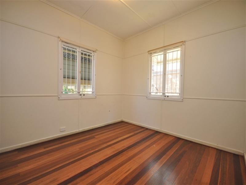 21 Boardman Street, Kallangur QLD 4503