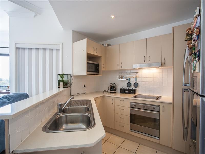 U16/5 ROCK Street, Scarborough QLD 4020