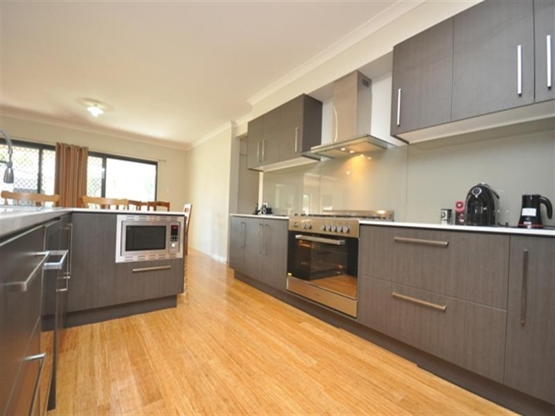 8 Toledo Drive, Narangba QLD 4504