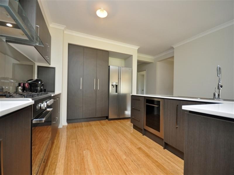 8 Toledo Drive, Narangba QLD 4504