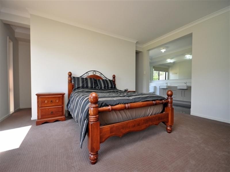 8 Toledo Drive, Narangba QLD 4504