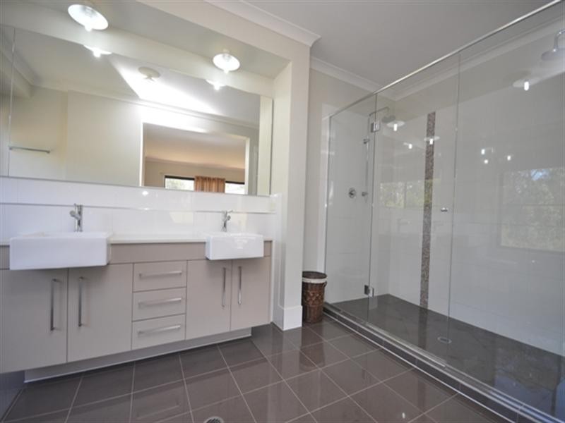 8 Toledo Drive, Narangba QLD 4504