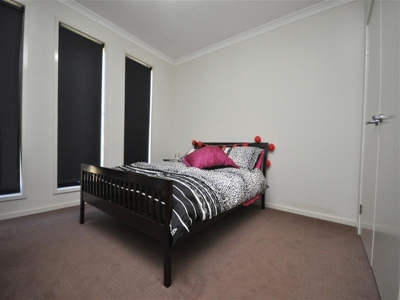 8 Toledo Drive, Narangba QLD 4504