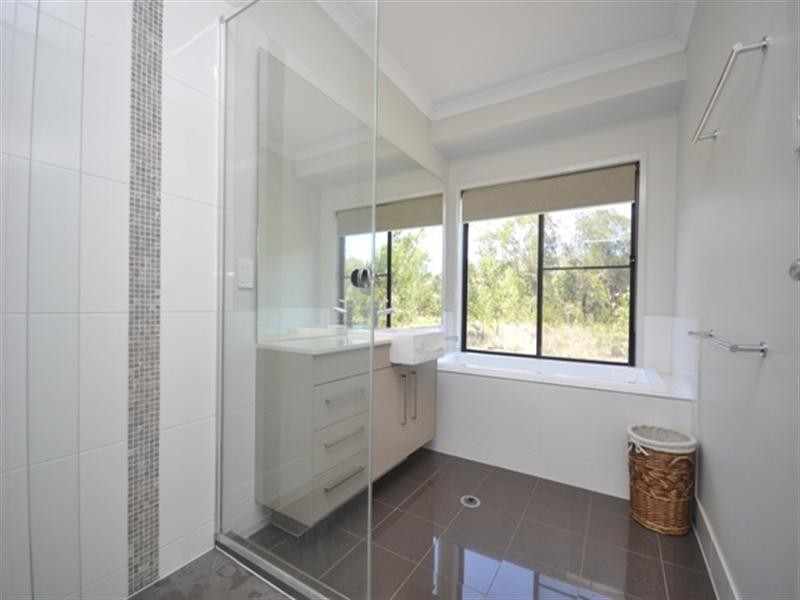 8 Toledo Drive, Narangba QLD 4504