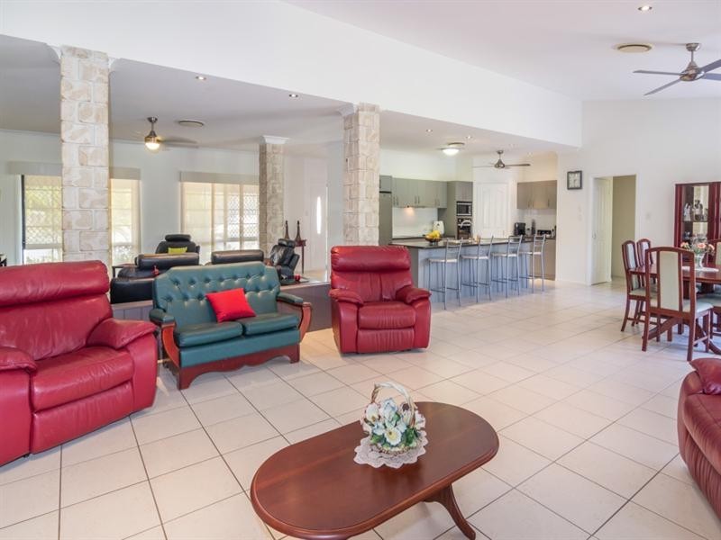 34 Mitta Crescent, Narangba QLD 4504