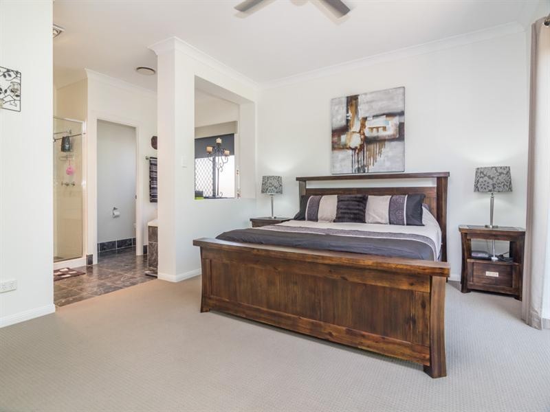 34 Mitta Crescent, Narangba QLD 4504