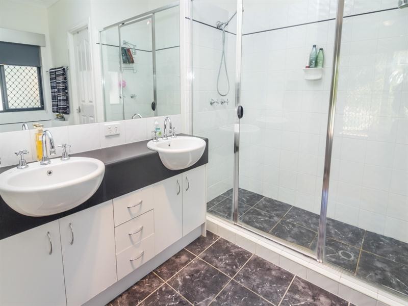34 Mitta Crescent, Narangba QLD 4504