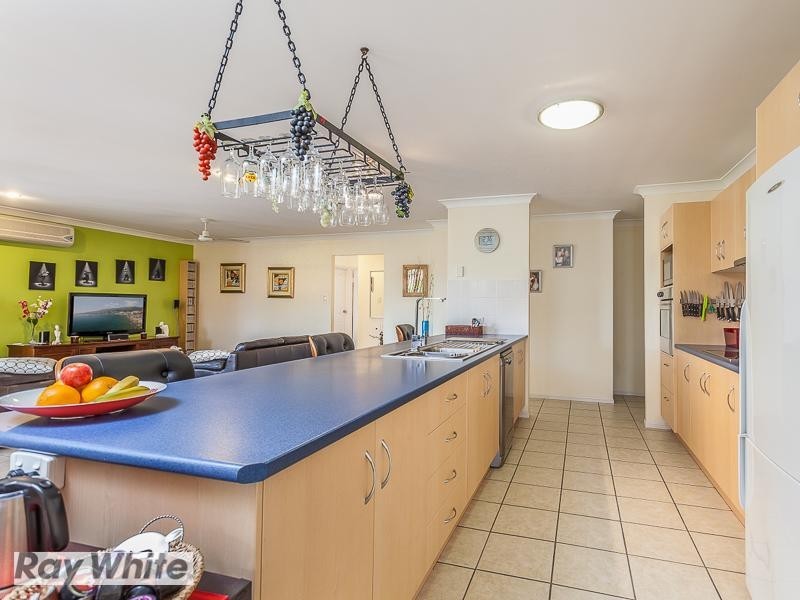 8 Figbird Road, Narangba QLD 4504
