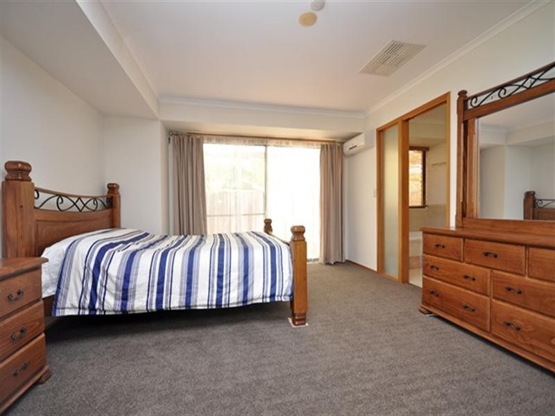 28 Homeworld Drive, Narangba QLD 4504