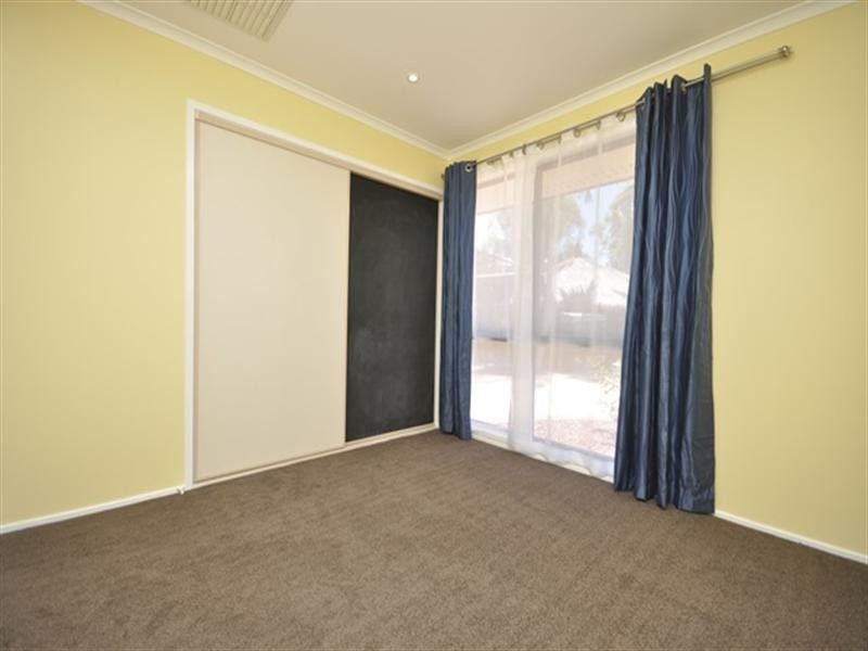 28 Homeworld Drive, Narangba QLD 4504