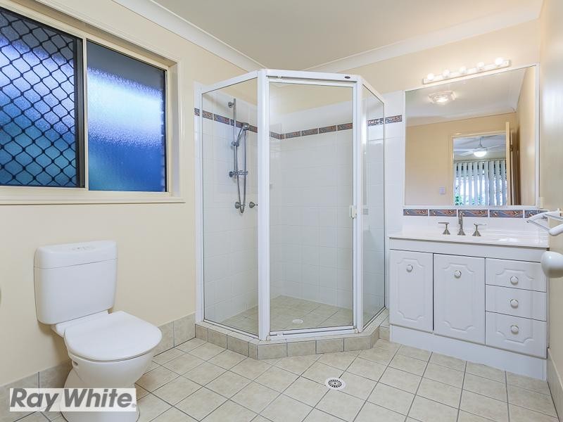 4 Figbird Road, Narangba QLD 4504