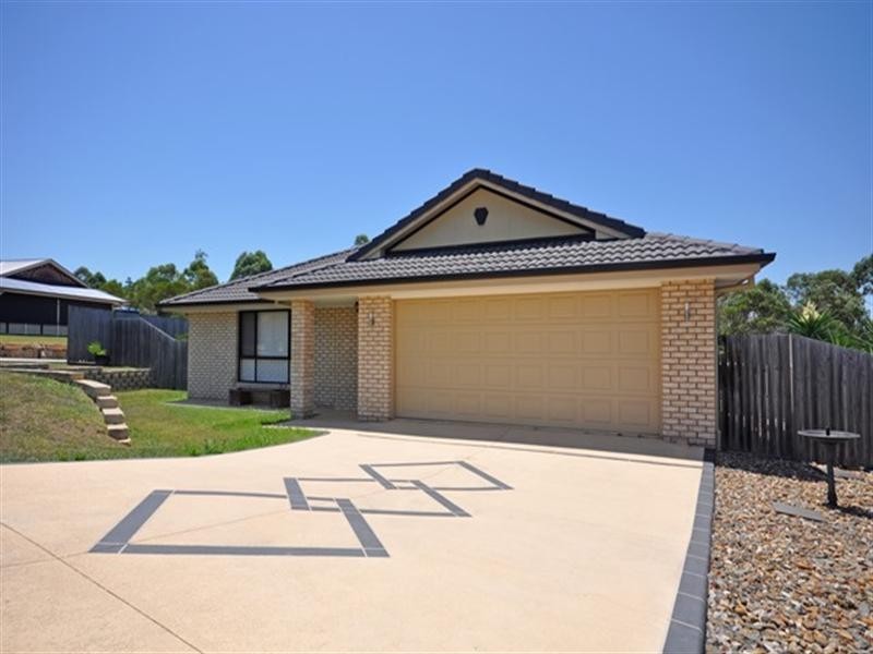 34 Barrine Place, Narangba QLD 4504