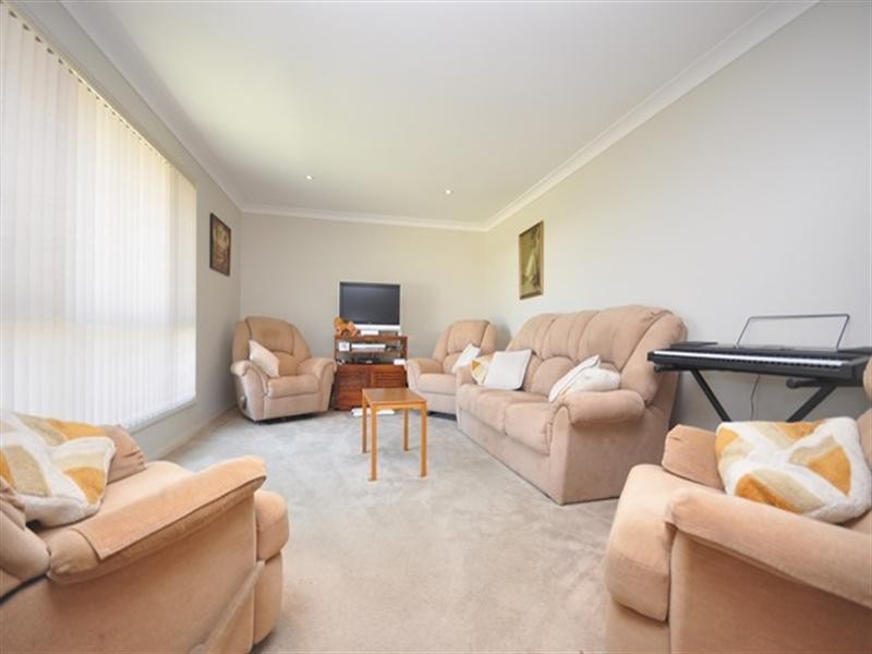 34 Barrine Place, Narangba QLD 4504