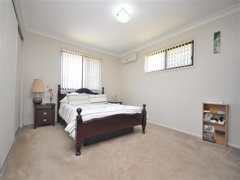 34 Barrine Place, Narangba QLD 4504