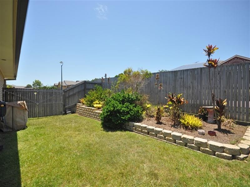 34 Barrine Place, Narangba QLD 4504