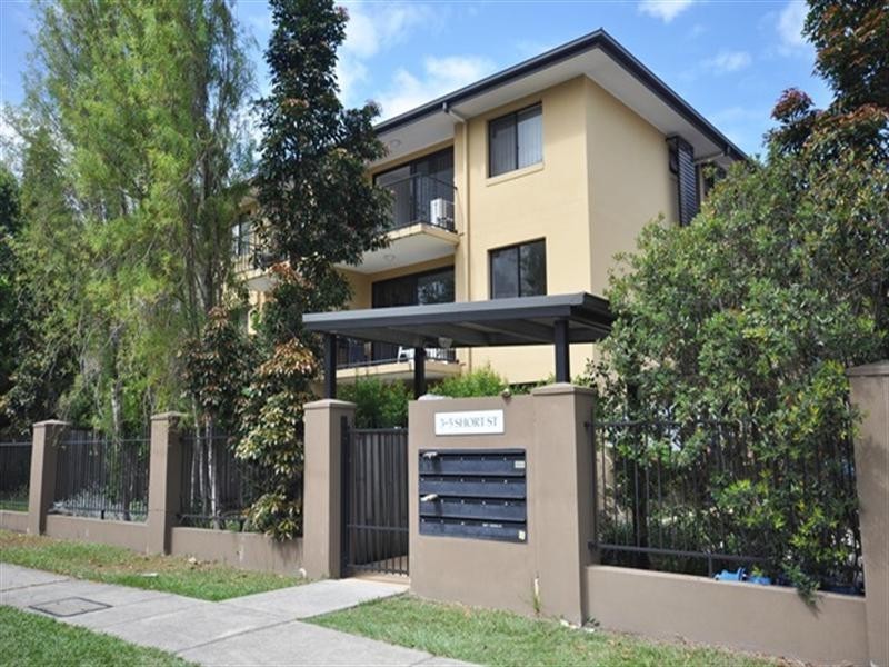 13/3-5 Short Street, Caboolture QLD 4510