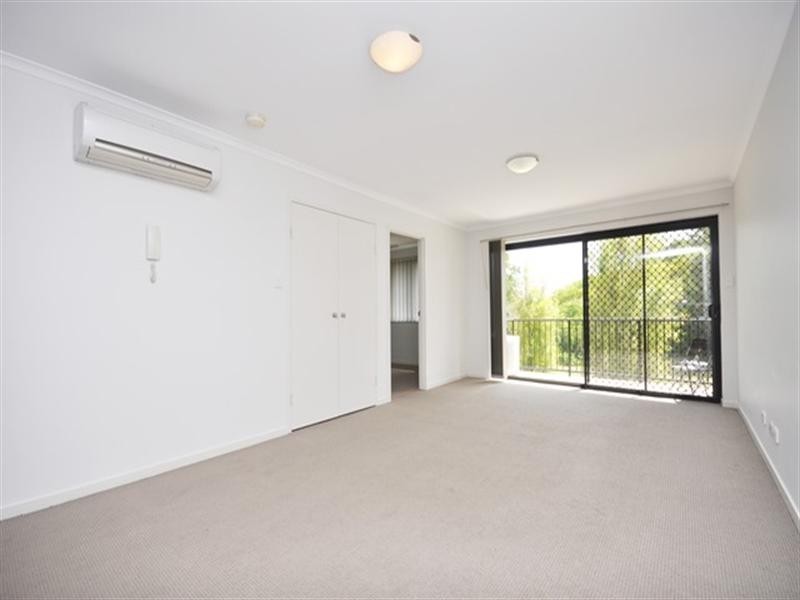 13/3-5 Short Street, Caboolture QLD 4510