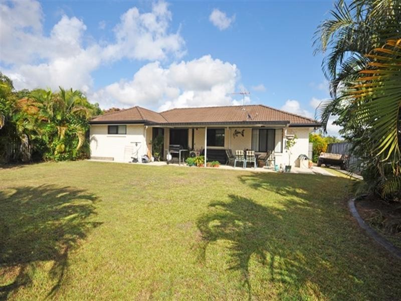 5 Palmer Place, Narangba QLD 4504
