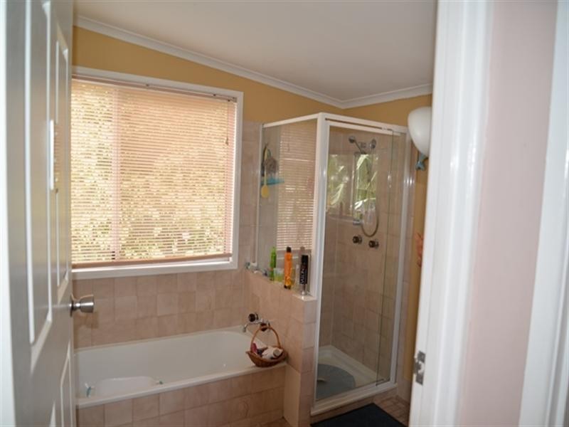 12 Draper Street, D’aguilar QLD 4514