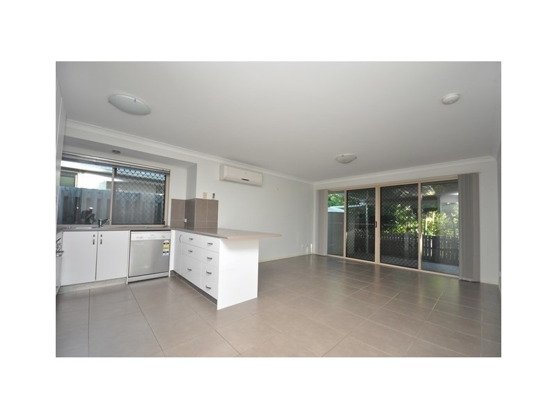 4/6 Mumford Road, Narangba QLD 4504