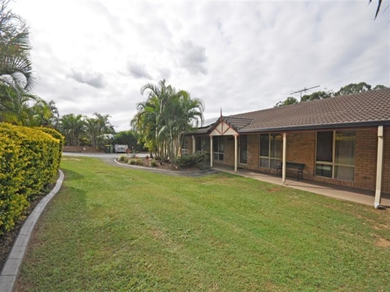 131-133 Burgundy Drive, Morayfield QLD 4506