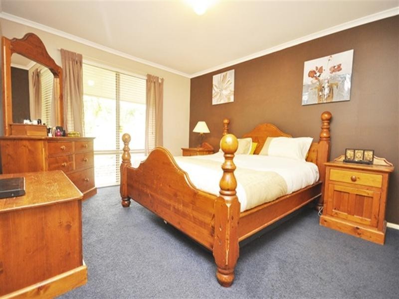 131-133 Burgundy Drive, Morayfield QLD 4506