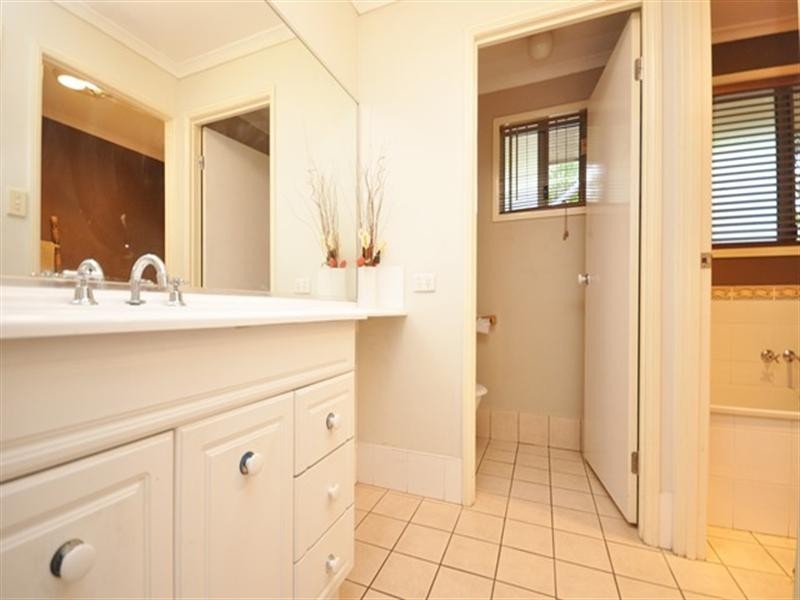 131-133 Burgundy Drive, Morayfield QLD 4506