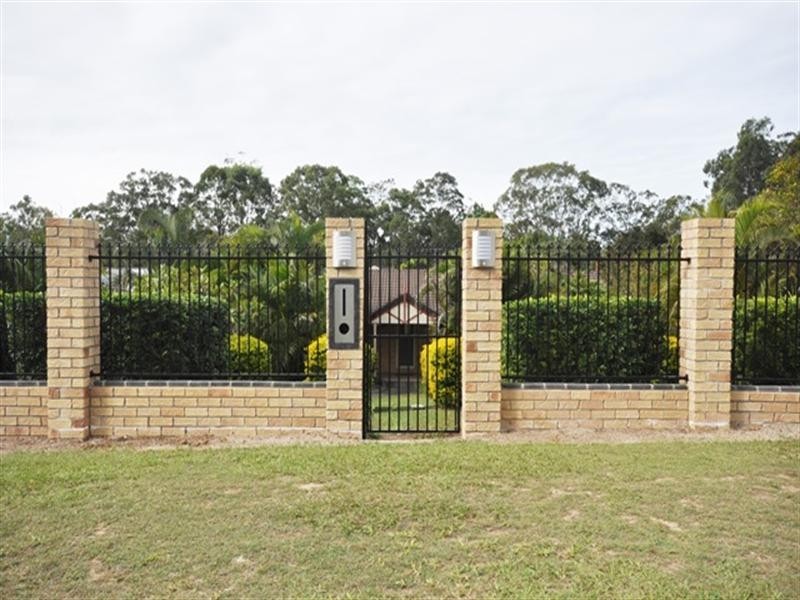 131-133 Burgundy Drive, Morayfield QLD 4506