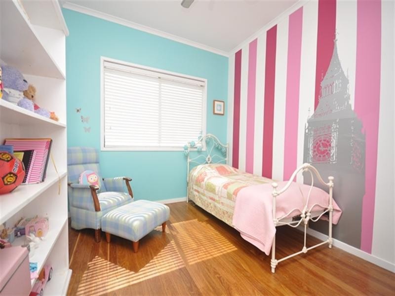 32 Young Road, Narangba QLD 4504