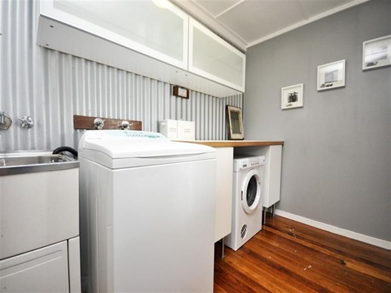 32 Young Road, Narangba QLD 4504