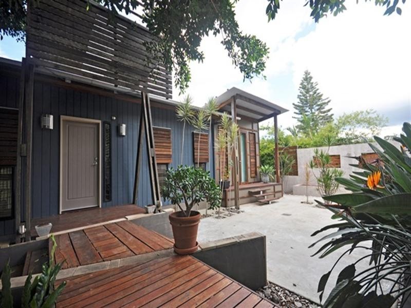 32 Young Road, Narangba QLD 4504