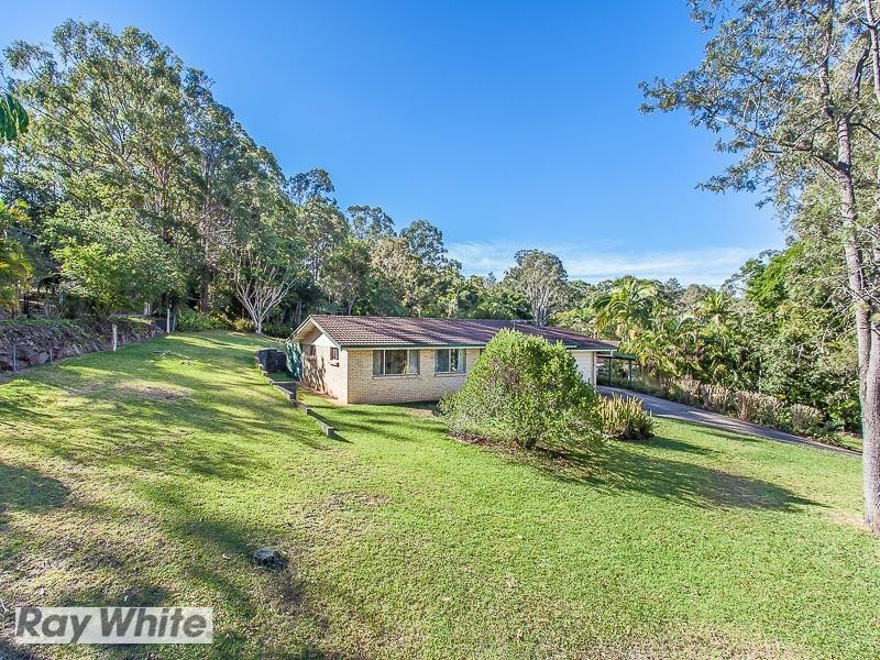 10 Panoramic Drive, Narangba QLD 4504