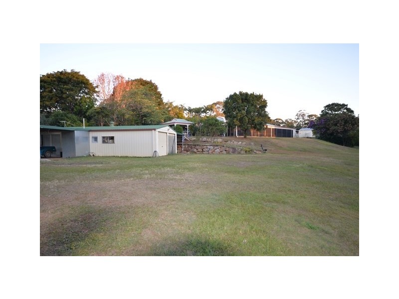 27 Young Road, Narangba QLD 4504