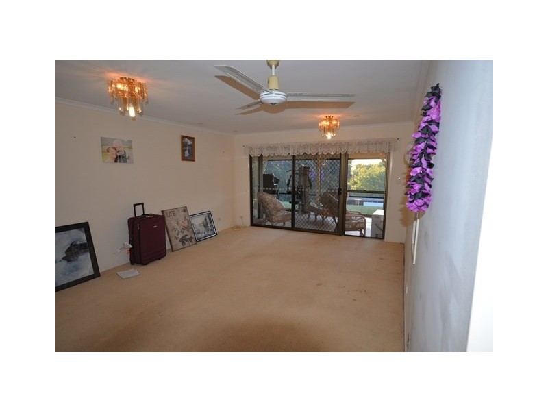 27 Young Road, Narangba QLD 4504