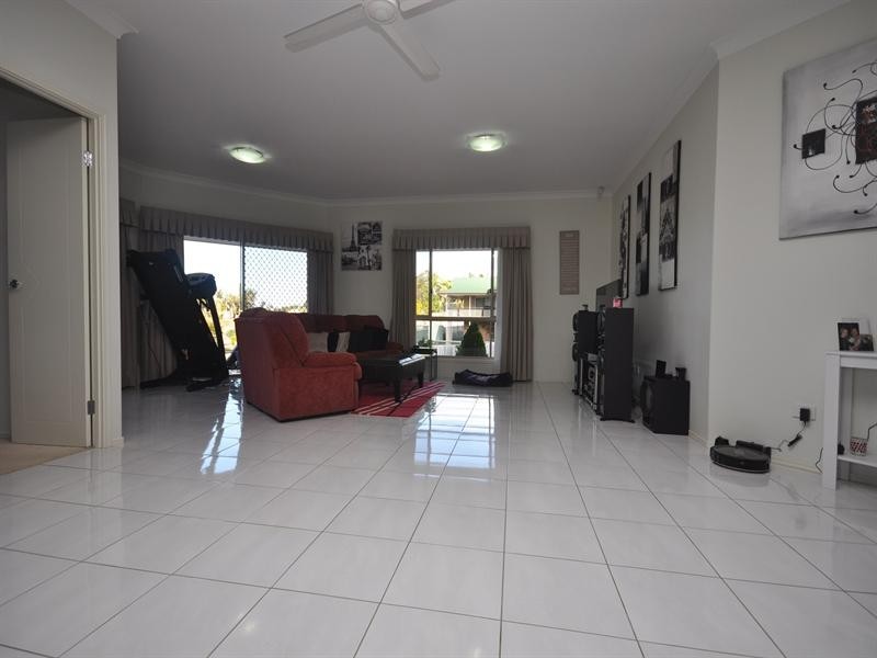 2 Grace Mac Court, Narangba QLD 4504