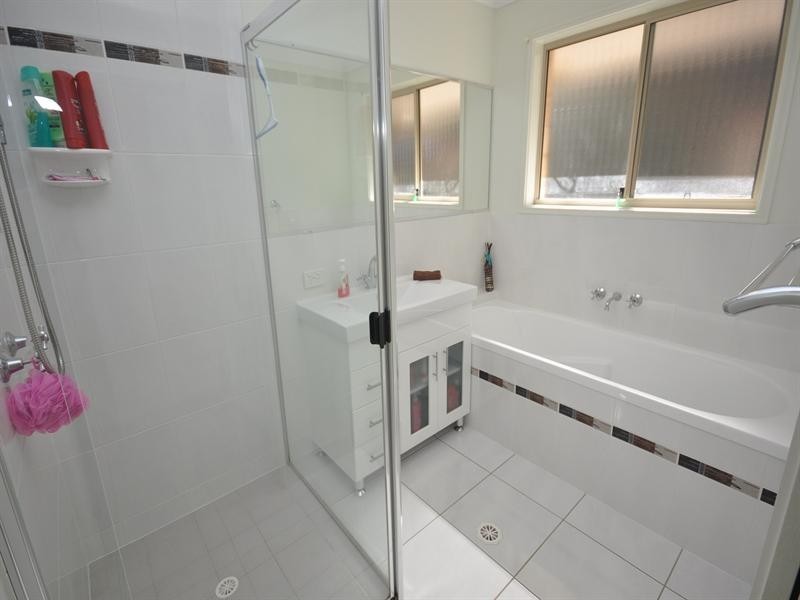 2 Grace Mac Court, Narangba QLD 4504