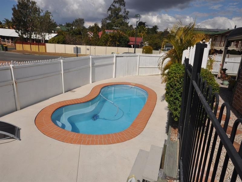 10 Highlands Drive, Narangba QLD 4504