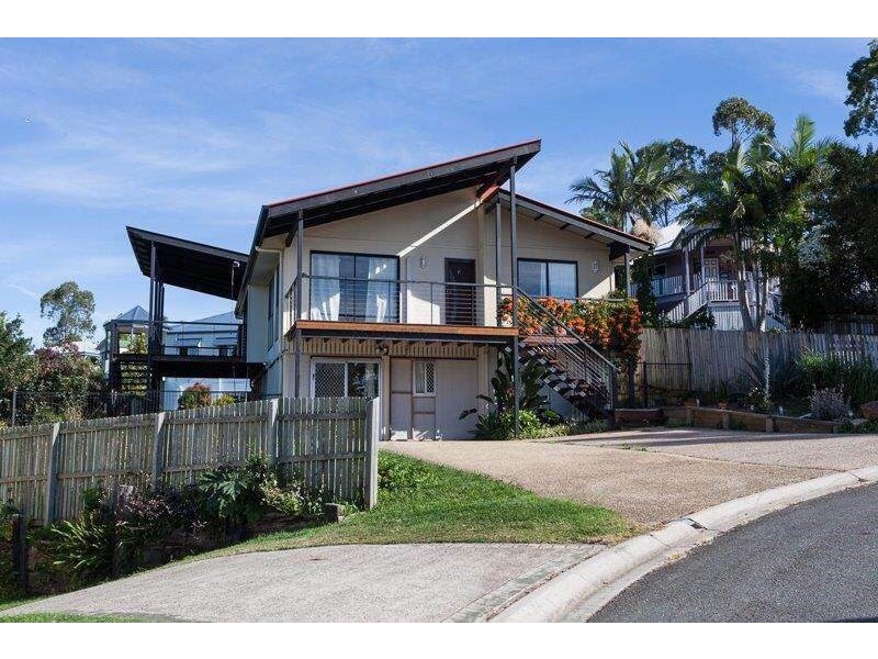 11 Glenross Place, Narangba QLD 4504