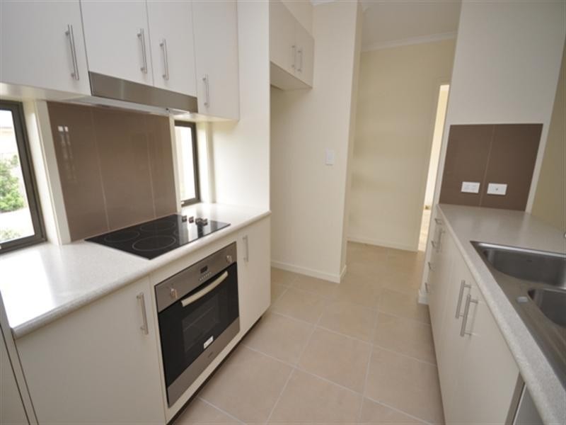 2/3 Barambah Place, Narangba QLD 4504