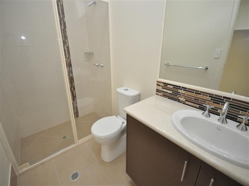 2/3 Barambah Place, Narangba QLD 4504