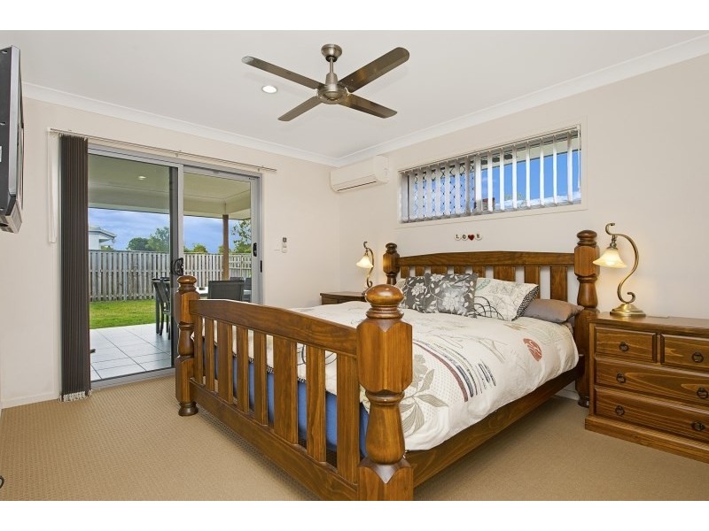 5 Clarence Close, Narangba QLD 4504