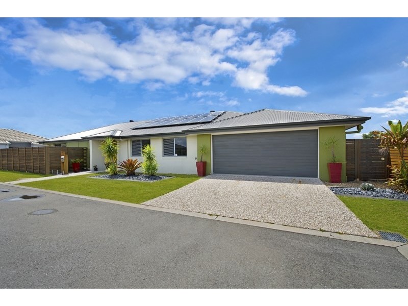 5 Clarence Close, Narangba QLD 4504