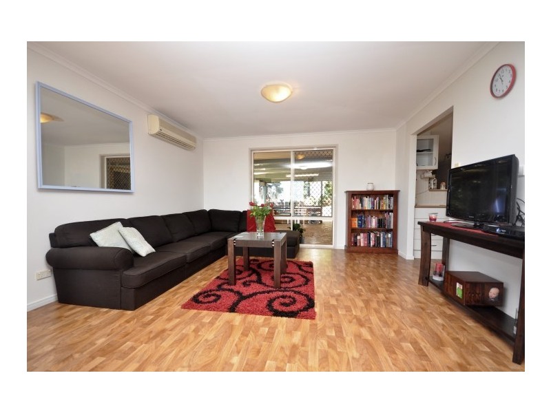 4 Areca Court, Narangba QLD 4504