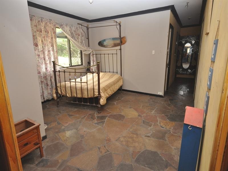 8 Walmsley Street, Narangba QLD 4504