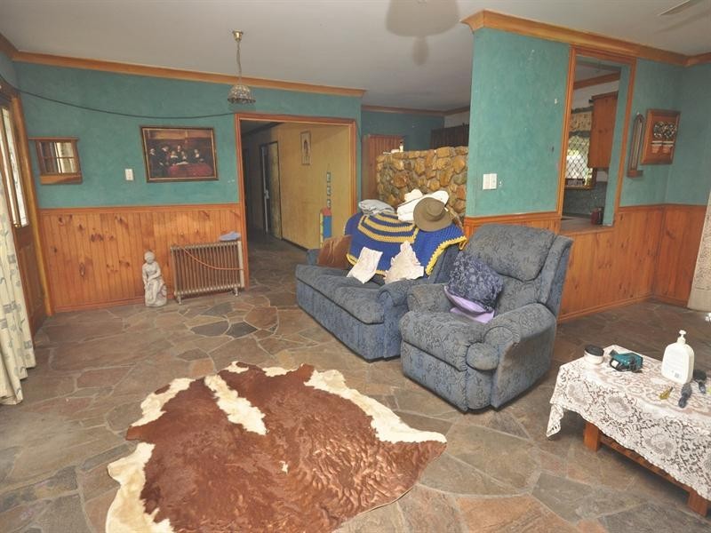 8 Walmsley Street, Narangba QLD 4504