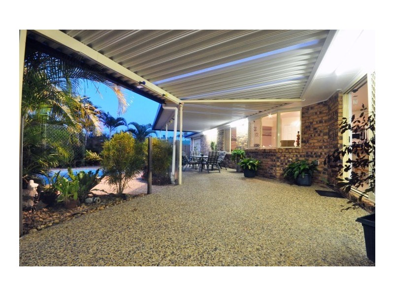 8 Pituri Place, Narangba QLD 4504